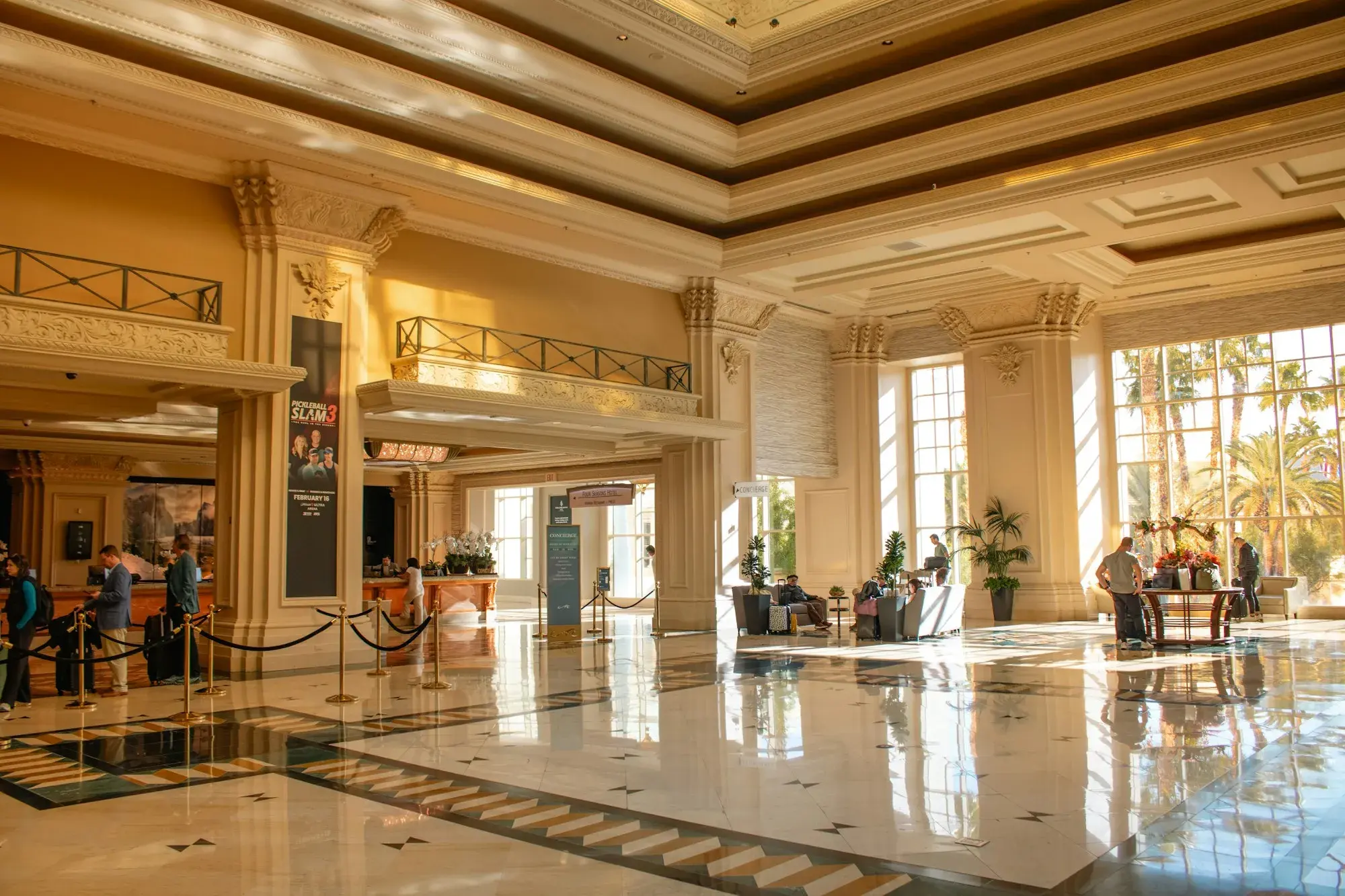 Curved Travertine & Champagne Gold